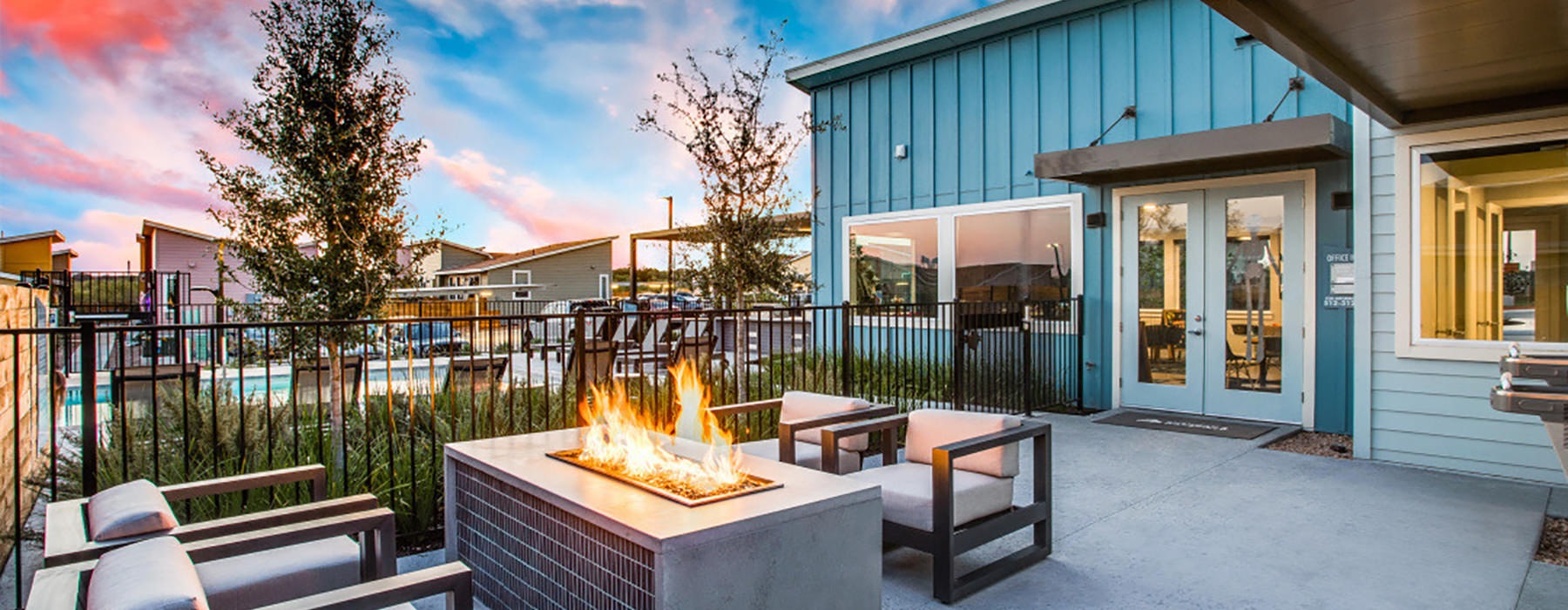 Firepit with lounge chair seating